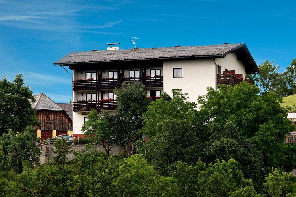 Gasthof Gutmann Эберштайн Экстерьер фото