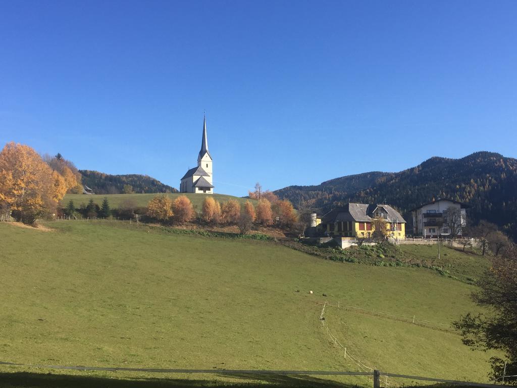 Gasthof Gutmann Эберштайн Экстерьер фото